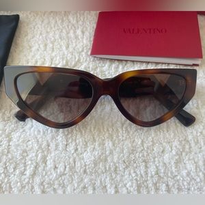 VALENTINO Cat Eye Sunglasses